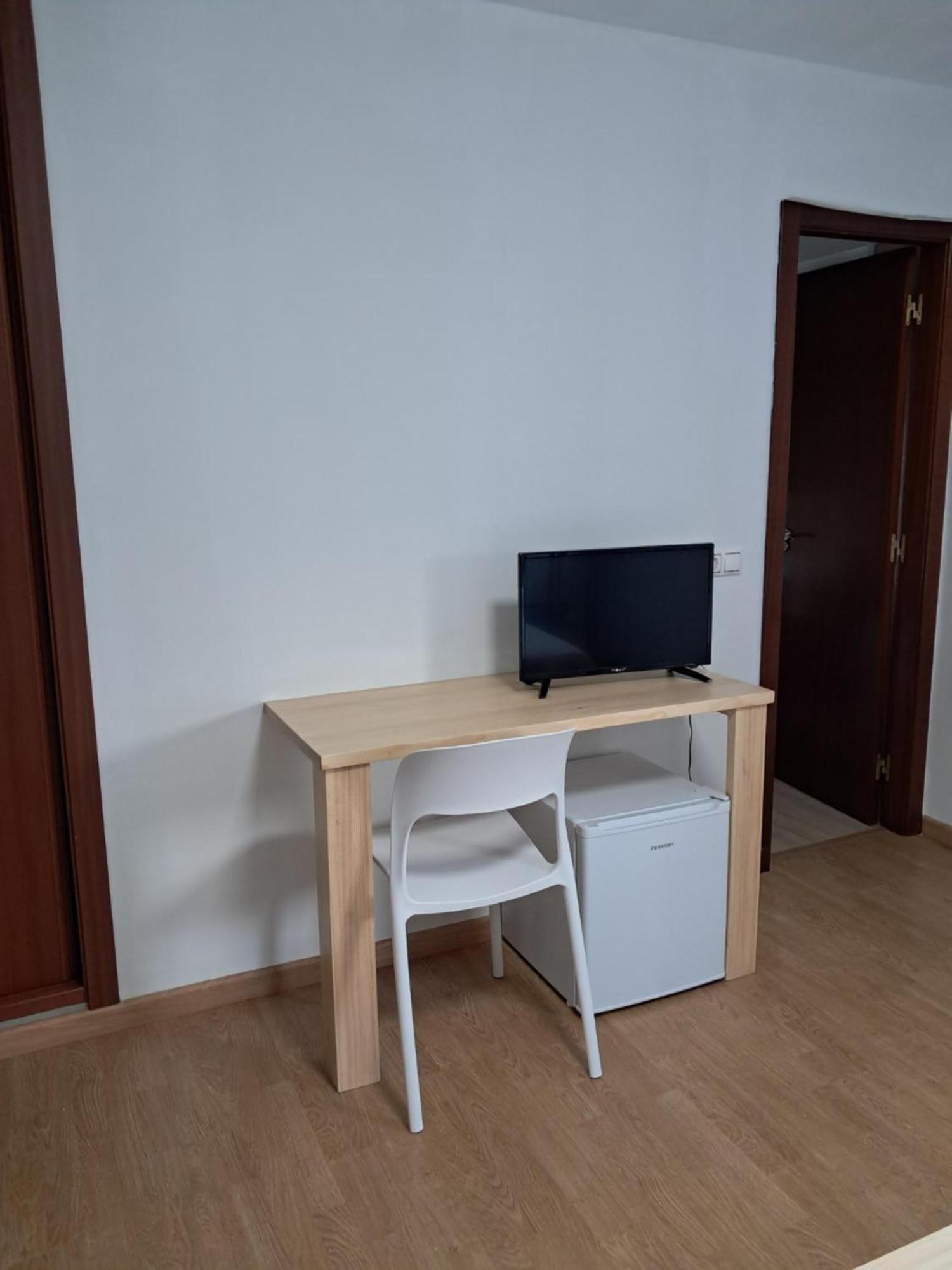 בוירו Hostal Terraza Miramar Sl מראה חיצוני תמונה