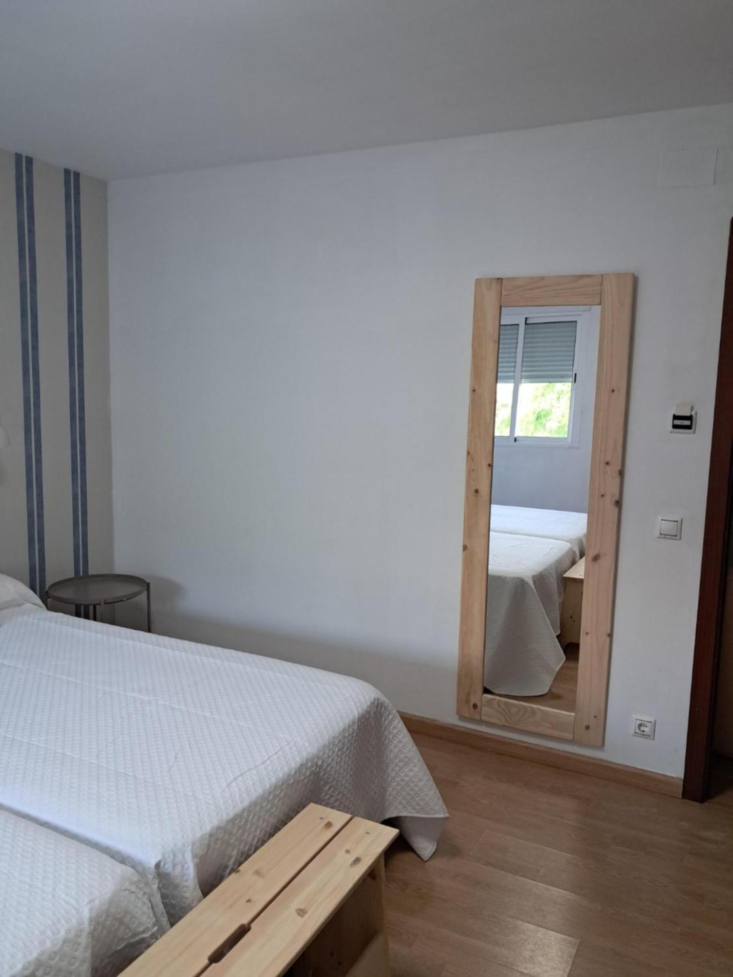 בוירו Hostal Terraza Miramar Sl מראה חיצוני תמונה