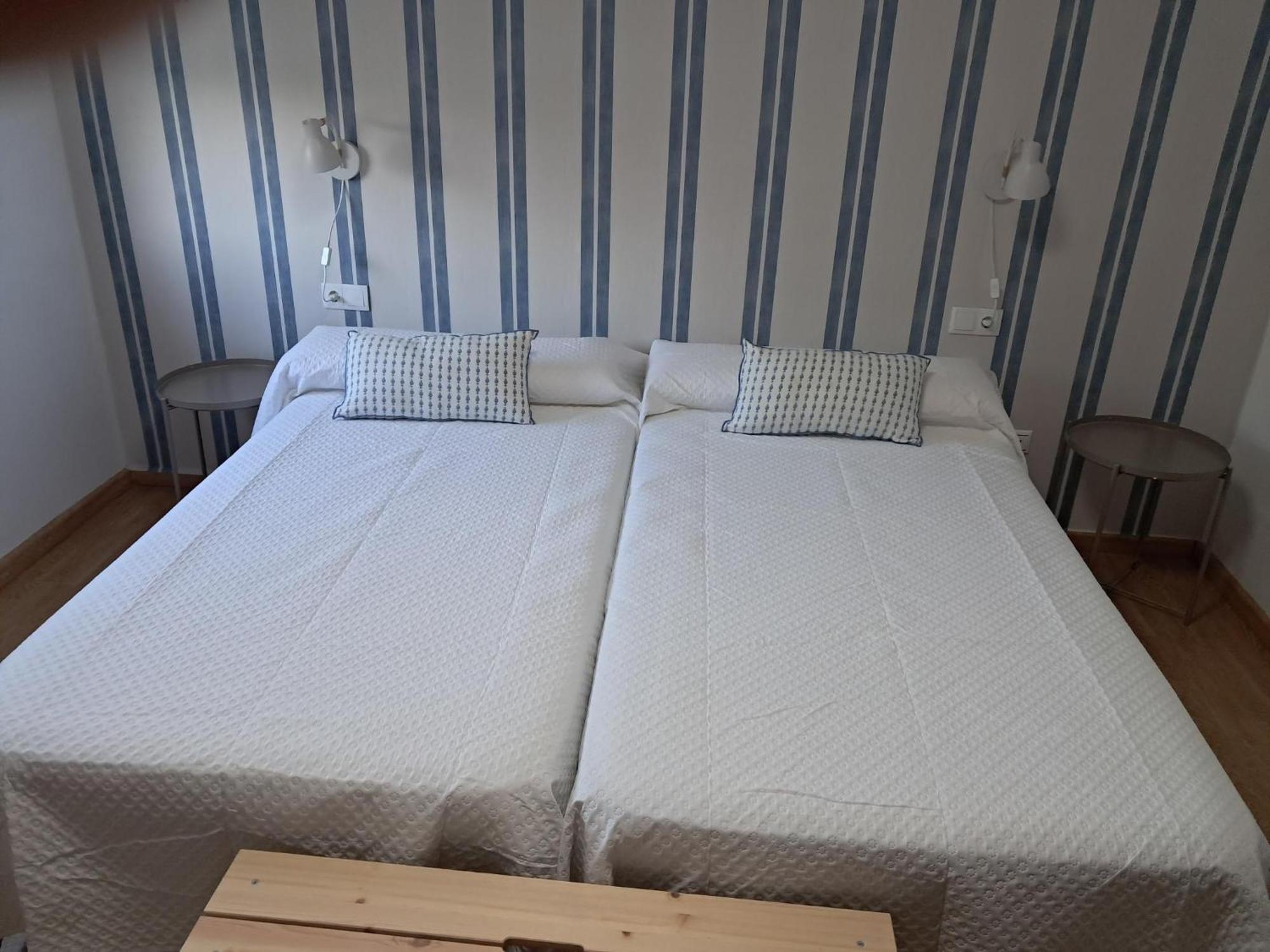 בוירו Hostal Terraza Miramar Sl מראה חיצוני תמונה